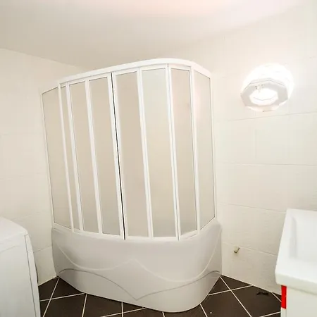 Happyland Sdt Villa Belek